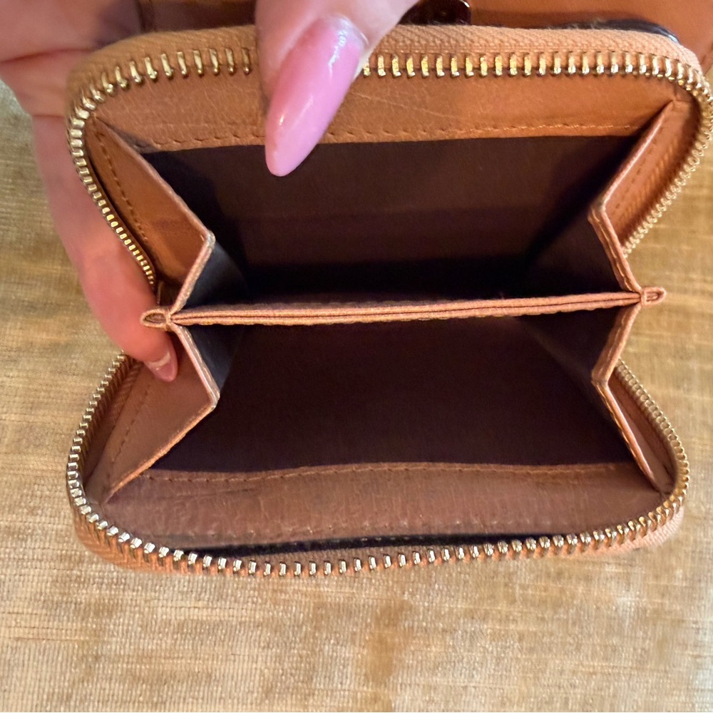 Chloe Brown Leather Small Zip Wallet - Picture 4 of 7